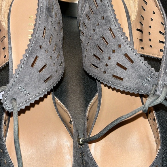 Metaphor Suede High Heel Pumps, Size 10. - Picture 8 of 10